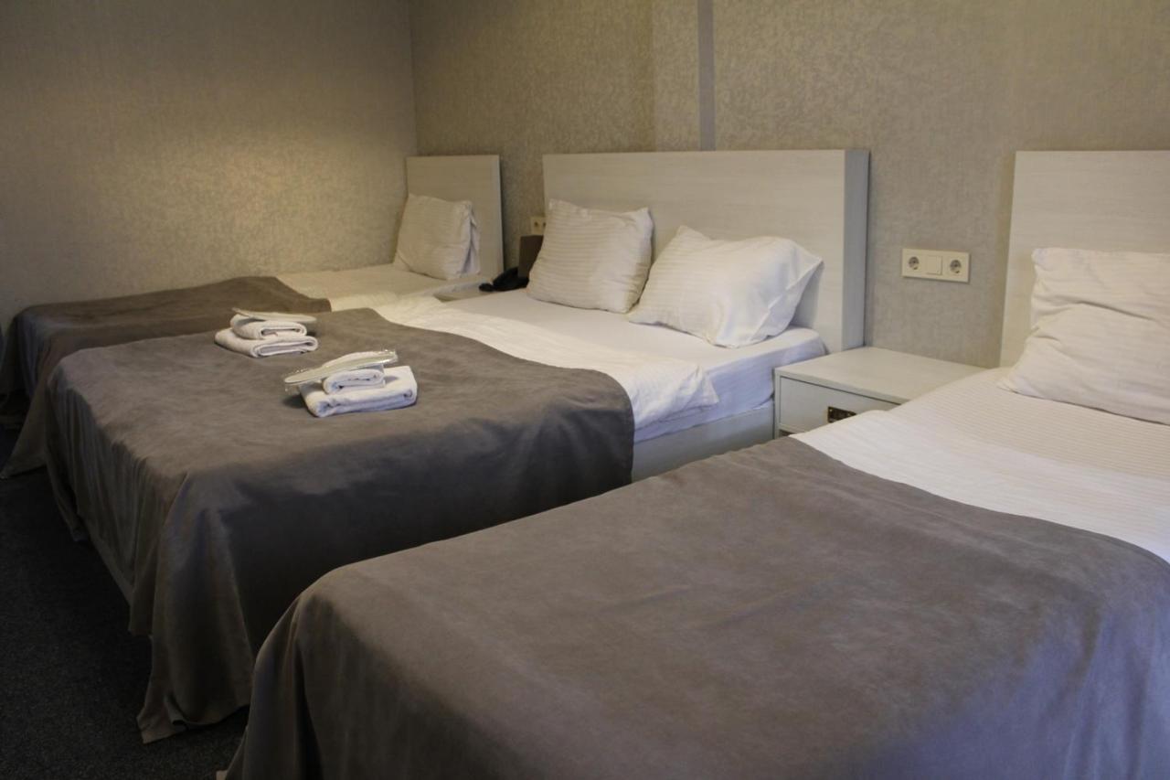Hotel Plaza Tbilisi Ngoại thất bức ảnh
